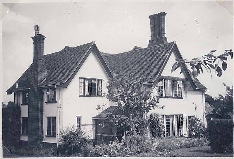 Five Gables R