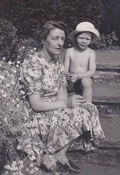 Mother Tony Wtr Gdn