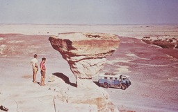 Tase truck conical rock